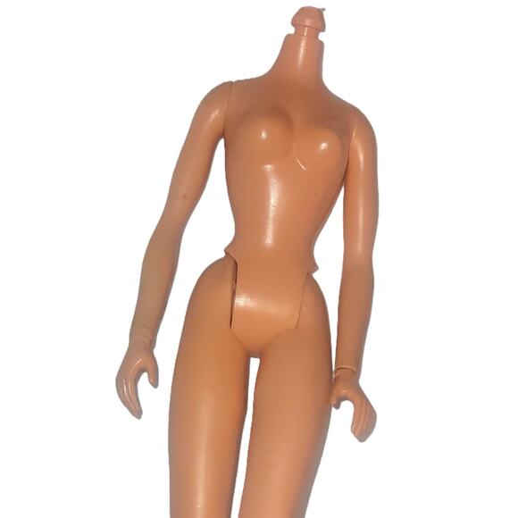 1975 Vintage Ideal Tuesday Taylor Doll -Body Only # 3903640 - Picture 3 of 7